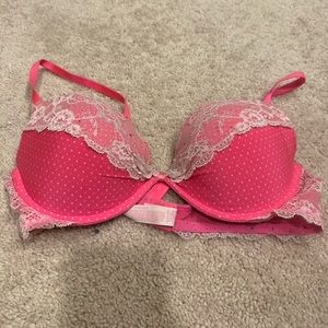 Victoria’s Secret bra